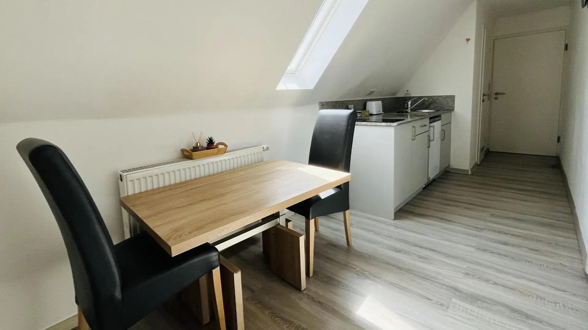 شقة Seebachstuben - Gemuetliche Mehrzimmerapartments In Dechsendorf إرلانجن